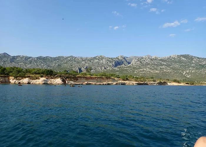 アパート In Starigrad-paklenica 34902 スタリグラード