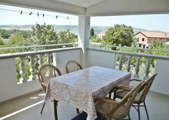 In Starigrad-paklenica 34902 * スタリグラード