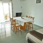 Appartement In Starigrad-paklenica 34902
